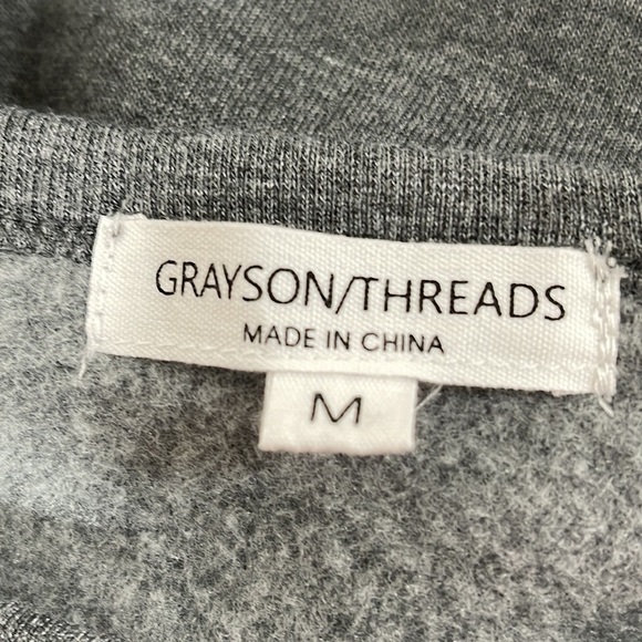 GRAYSON THREADS Good Vibes Graphic Sweatshirt Long Sleeve Gray Sweater Size M - Picture 4 of 5